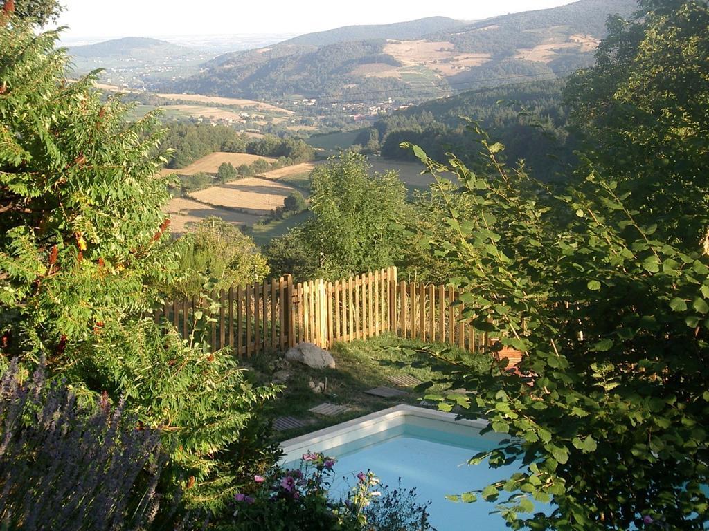 Maison D'Hotes De La Verriere Les Ardillats Luaran gambar