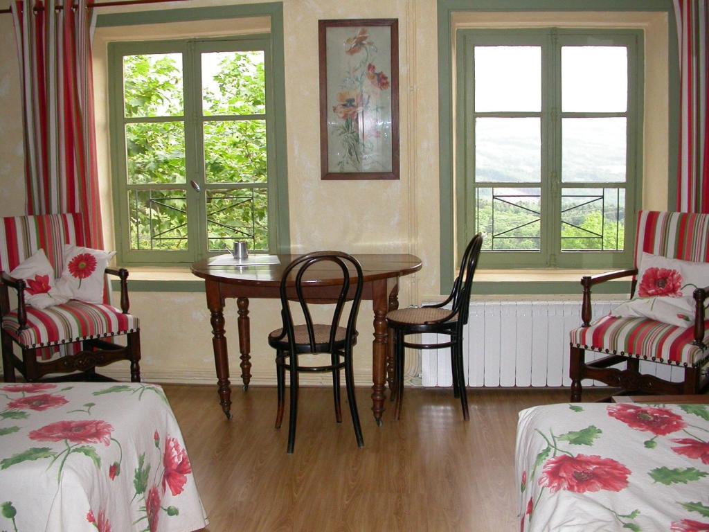 Maison D'Hotes De La Verriere Les Ardillats Bilik gambar